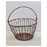 Primitive Coated Wire Egg Basket with Handle