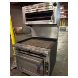 Wolf 36' Nat Gas FLattop w/Broiler & Oven [WWR]