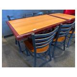 45ï¿½ Dining Table w/ 4 Chairs