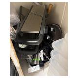 Assorted Kitchen Utensils