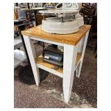 24ï¿½ Wooden Work Table