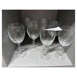 6 Wine Glasses