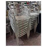 Like New! 4x Outdoor Aluminum Dining Chairs