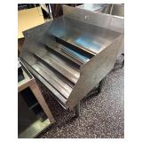 24ï¿½ Back Bar Bottle Stand