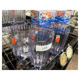 New! 4 32oz Water Pitchers