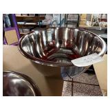 New! 2 10ï¿½ Mixing Bowls