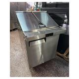 Like New! MSF8305 Mega Top Prep Table