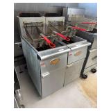 Avantco 40lbs Natural Gas Fryer