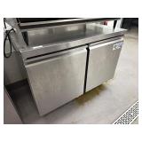 Avantco 178SSUC48FHC 48' Worktop Freezer
