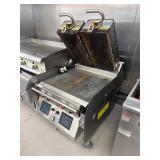 TAYLOR L820-23 ELECTRIC TWO PLATEN TWO-SIDED GRILL