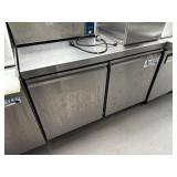 Avantco 178SSUC48RHC 48' Worktop Refry