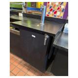 Glastender BB24-N6-B.NN(L) Kegerator