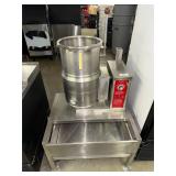 Vulcan VEC6 6gal Jacketed Tilt Kettle [WWR]