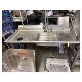 60ï¿½ Dirty Side Dish Table w/ Spray Faucet