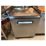 Economy EUF27A 27' Freezer