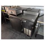 Refrigerated Pizza Prep Table