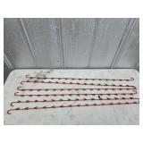 Clipper hanging display rods