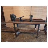 Wood lathe and wood chisels