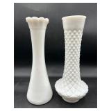 vintage milk glass bud vases