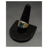 10k gold ring w square-cut blue gemstone 6.2 g