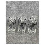 vtg Libbey glasses black white skull crossbones