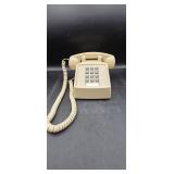 Vtg push button phone.