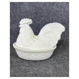 VTG Challinor Taylor rooster on nest dish