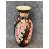 Andrea by Sadek porcelain vase