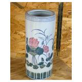15ï¿½ umbrella stand or floor vase Chinese