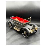 Flawed Vintage Car Liquor Decanter Caddy