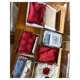 Place mats towels runner ect