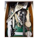 Kitchen drawer lot