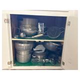 Kitchen cabinet lot