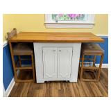 Vintage rolling island w two barstools