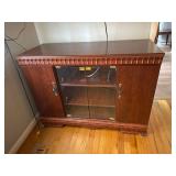 Entertainment cabinet