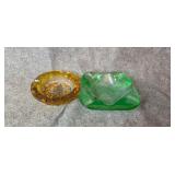 Pair of vtg glass ashtrays