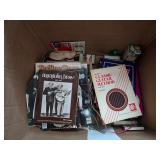 Box of assorted magazines Beatles collector cards