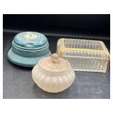 Vintage dresser trinket boxes / powder box