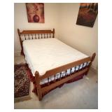 Vintage wood bed full size