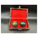 Chinese green enamel cloissonnï¿½ Baoding balls