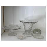 Assorted glasswares