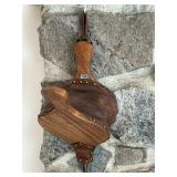 Vintage traditional manual fireplace bellow