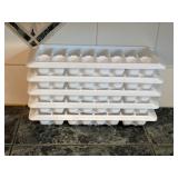 5 Ice cube trays