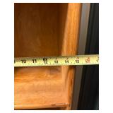 86ï¿½ tall Wooden display / book shelf