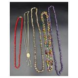 Costume jewelry lot necklaces