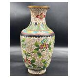 Vintage Chinese cloisonnï¿½ style vase