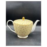 Wedgwood Harlequin YELLOW POLKA DOT TEAPOT