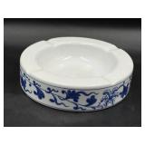 vintage Chinese porcelain ashtray blue & white