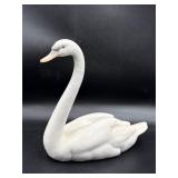 Lladro Graceful Swan porcelain figurine Spain