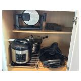 Small kitchen appliances kitchen cabinet lot